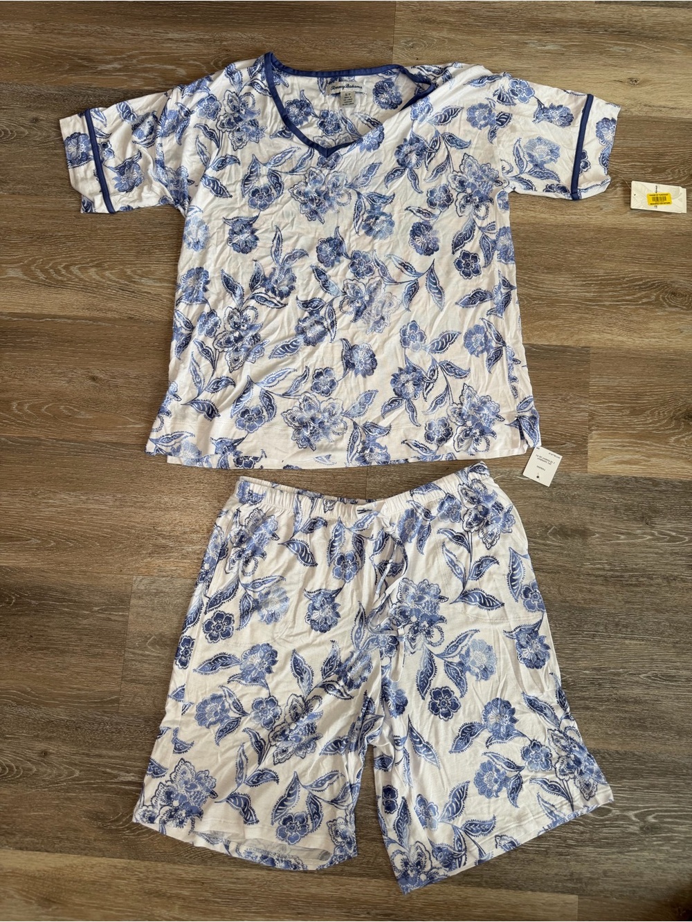 Tommy Bahama White and Blue Floral Short Sleeve Pajama Set